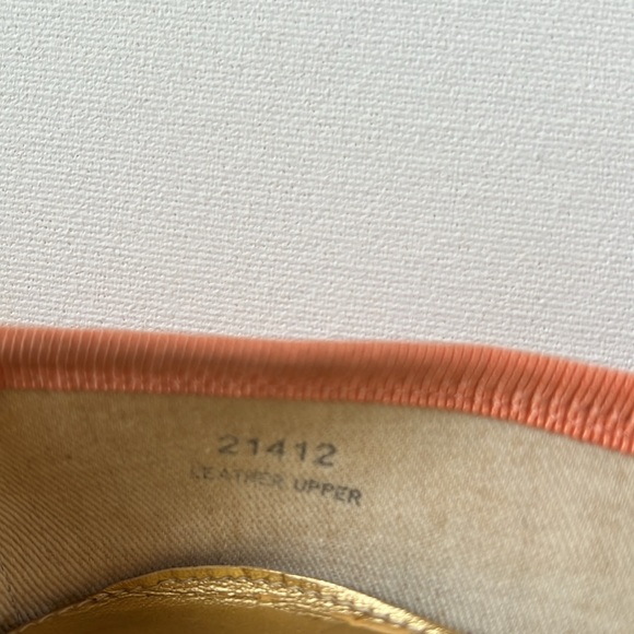 🍑J Crew ballet flats🍑 - Picture 7 of 8